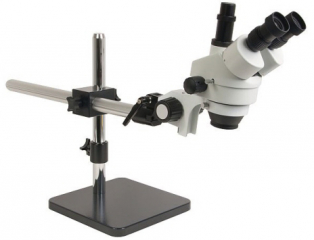 Триокулярен стерео микроскоп