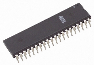 DIP40  8K FLASH; 512B EEPROM; 512B RAM; 32I/O