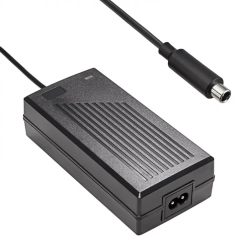 Electric vehicle charger Akyga AK-EV-07 42V / 1.7A 72W RCA 7.9 x 5.6 mm + pin male 1m