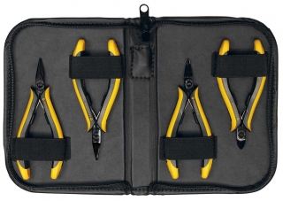 4-piece set of pliers conductive in a case
